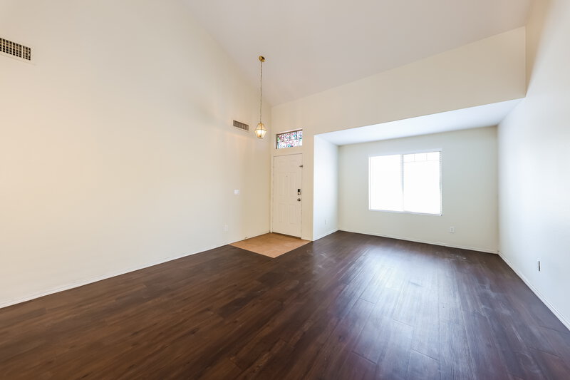 2,200/Mo, 8636 W Miami St Tolleson, AZ 85353 Living Room View