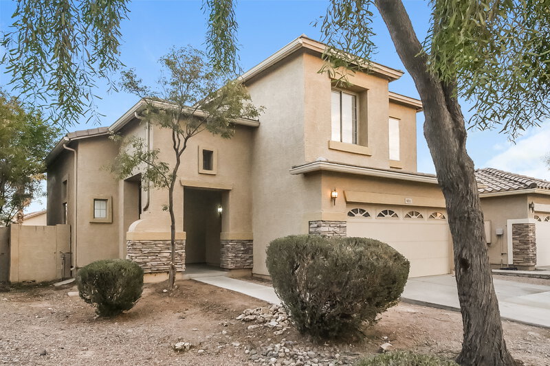 2,135/Mo, 8816 W Gibson Ln Tolleson, AZ 85353 Front View