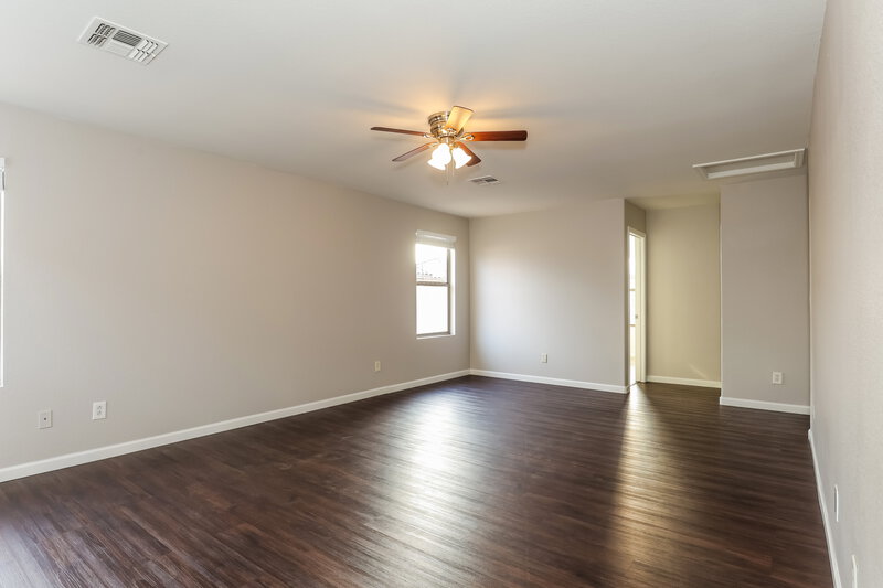 2,205/Mo, 9415 W Virginia Ave Phoenix, AZ 85037 Main Bedroom View