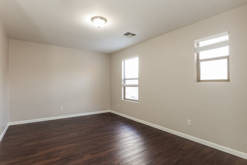 2,205/Mo, 9415 W Virginia Ave Phoenix, AZ 85037 Bedroom View