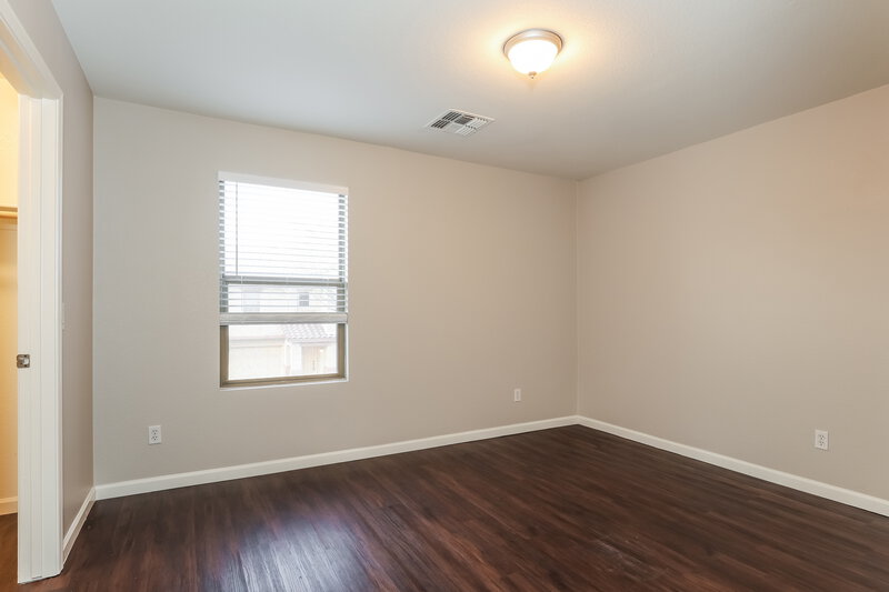 2,205/Mo, 9415 W Virginia Ave Phoenix, AZ 85037 Bedroom View 2