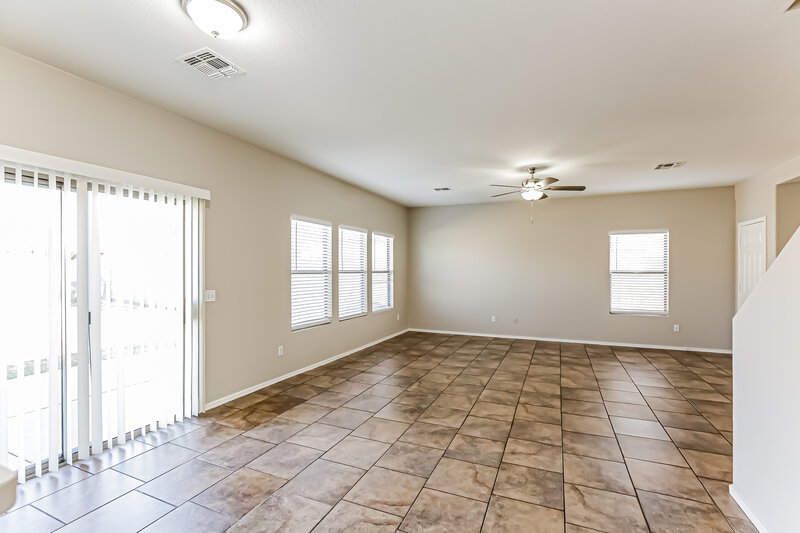 2,225/Mo, 9656 W Cordes Rd Tolleson, AZ 85353 Breakfast Nook View