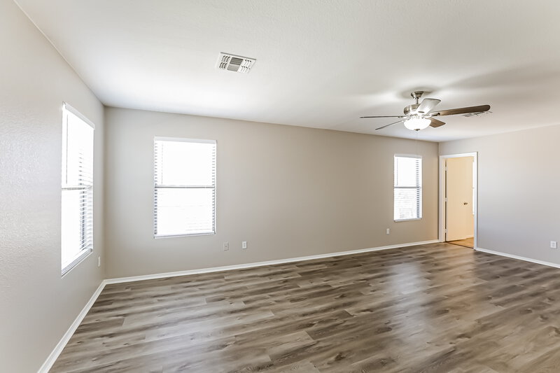2,225/Mo, 9656 W Cordes Rd Tolleson, AZ 85353 Main Bedroom View