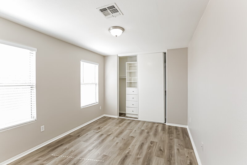 2,225/Mo, 9656 W Cordes Rd Tolleson, AZ 85353 Bedroom View 3