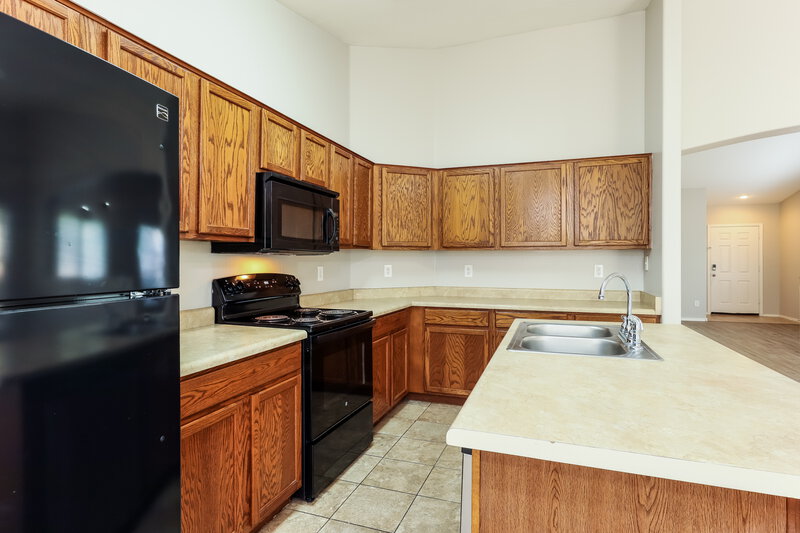 1,940/Mo, 9742 W Riverside Ave Tolleson, AZ 85353 Kitchen View