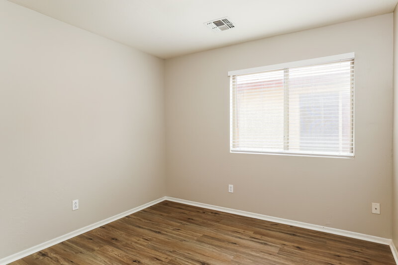 1,940/Mo, 9742 W Riverside Ave Tolleson, AZ 85353 Bedroom View