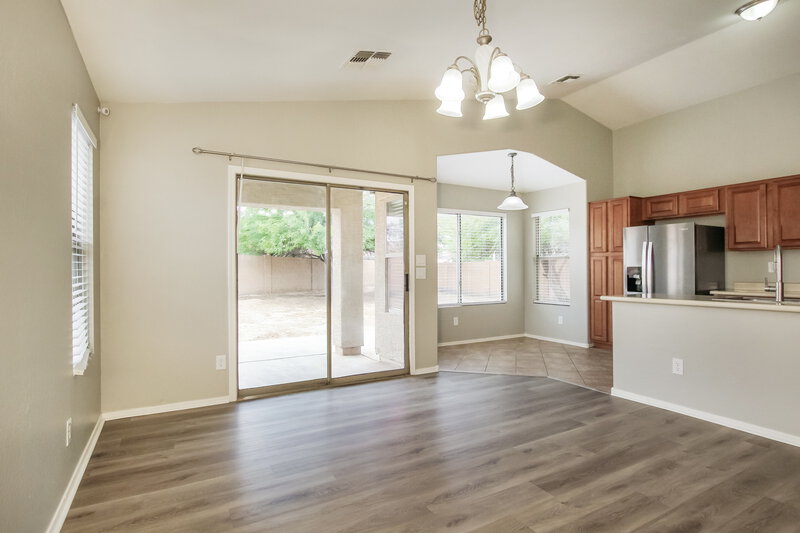 1,910/Mo, 9819 W Riverside Ave Tolleson, AZ 85353 Dining Room View