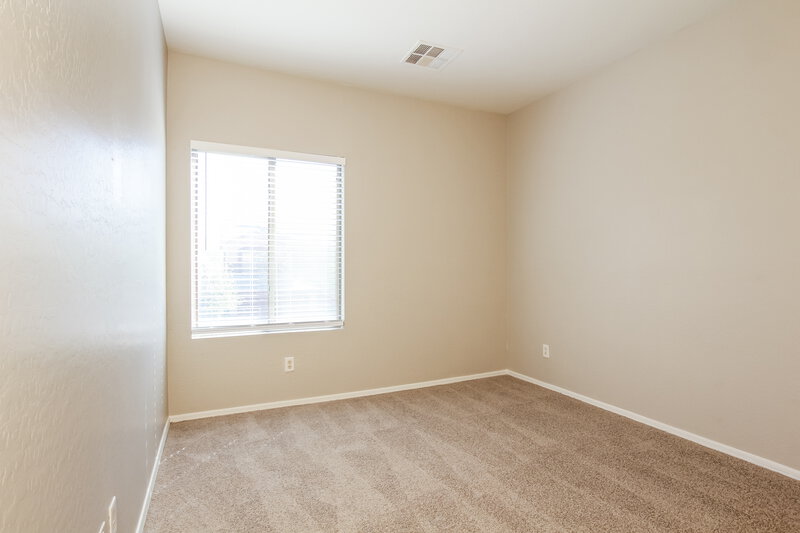 2,615/Mo, 9125 W Raymond St Tolleson, AZ 85353 Bedroom View 3