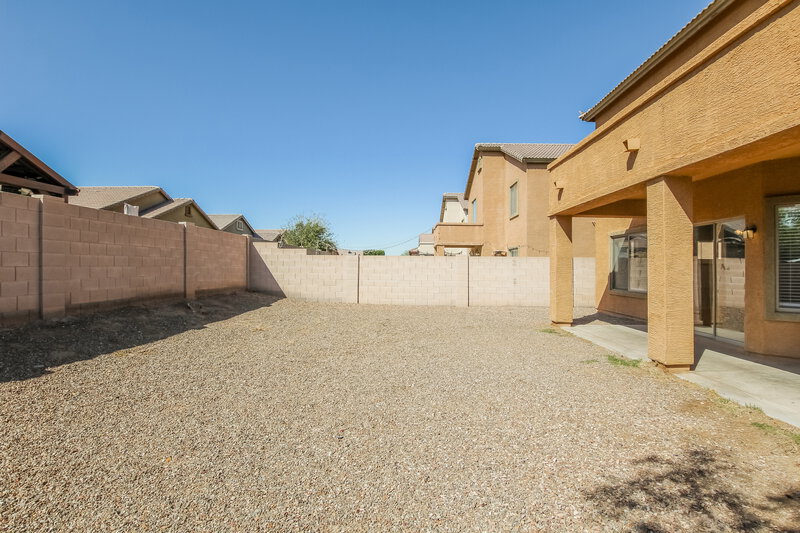 2,615/Mo, 9125 W Raymond St Tolleson, AZ 85353 Rear View