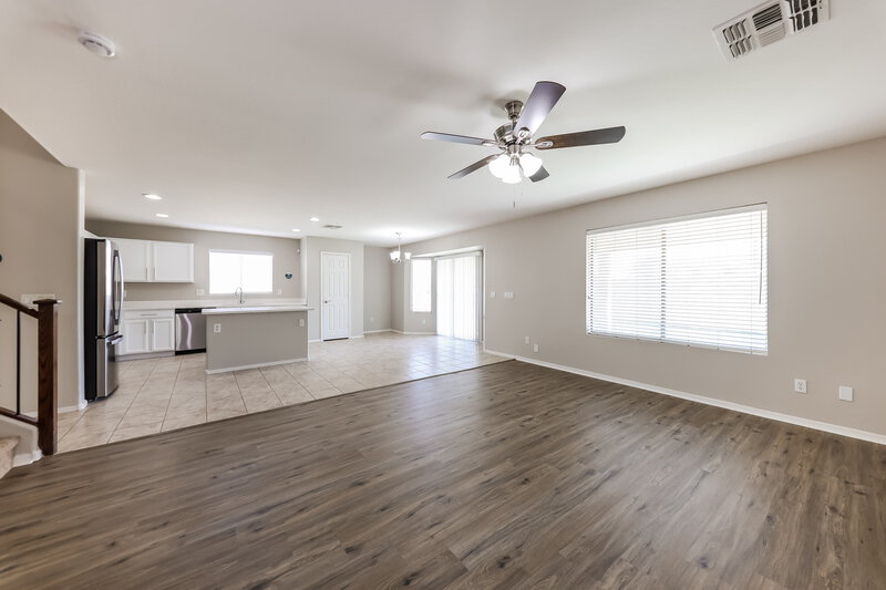 2,190/Mo, 1793 S 217th Ave Buckeye, AZ 85326 Family Room View 2
