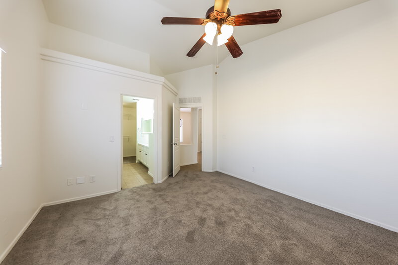 2,170/Mo, 23448 N El Frio Ct Sun City, AZ 85373 Main Bedroom View