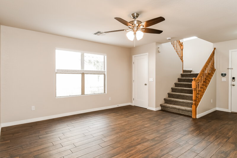 2,495/Mo, 8938 E Plana Ave Mesa, AZ 85212 Living Room View