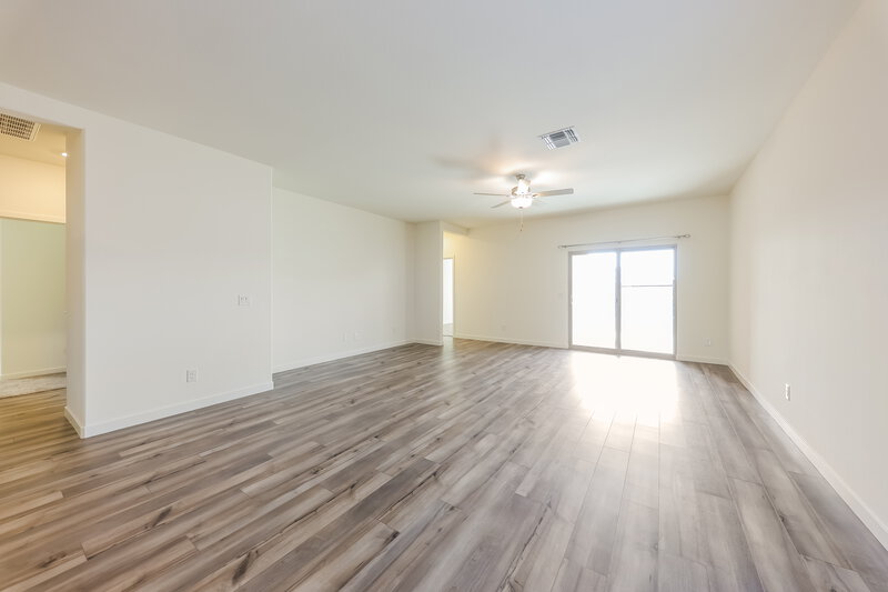 1,790/Mo, 24619 W St Catherine Ave Buckeye, AZ 85326 Living Room View