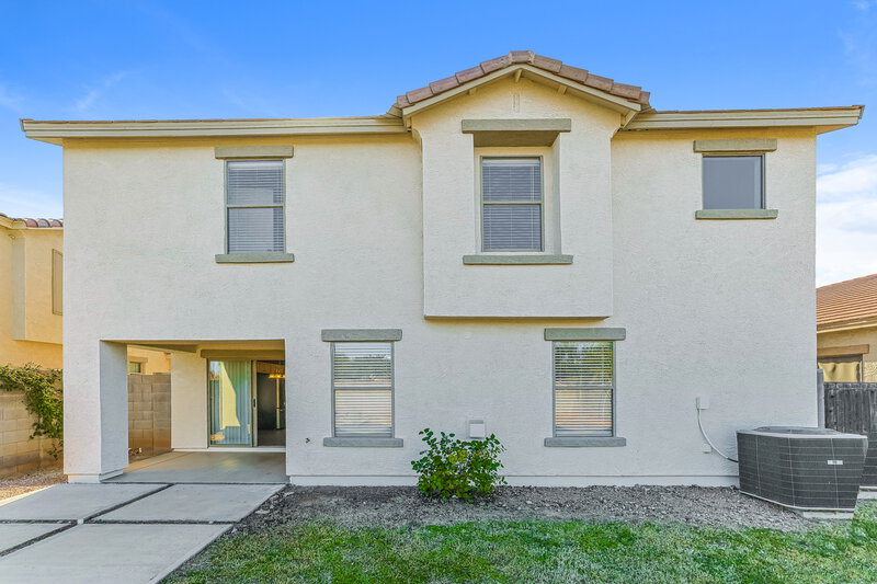 2,560/Mo, 1308 E Clifton Ave Gilbert, AZ 85295 Rear View