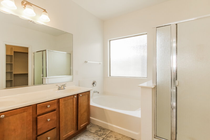 2,080/Mo, 1809 W Dugan Dr Queen Creek, AZ 85144 Main Bathroom View