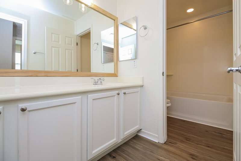 2,980/Mo, 11043 E Silver Springs Ave Mesa, AZ 85212 Bathroom View