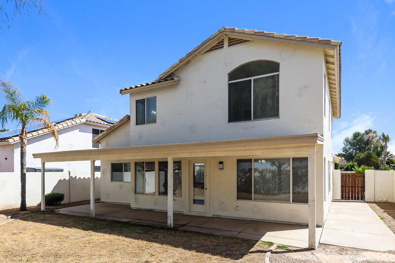 2,650/Mo, 22036 N 74th Ln Glendale, AZ 85310 Rear View