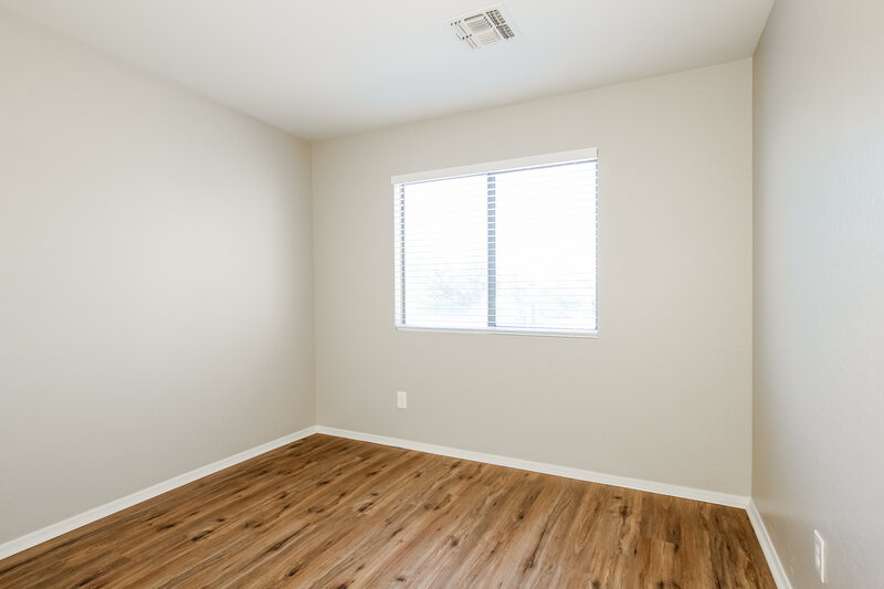 2,390/Mo, 9313 S 35th Dr Laveen, AZ 85339 Bedroom View