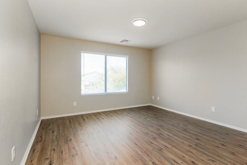 2,390/Mo, 9313 S 35th Dr Laveen, AZ 85339 Loft View