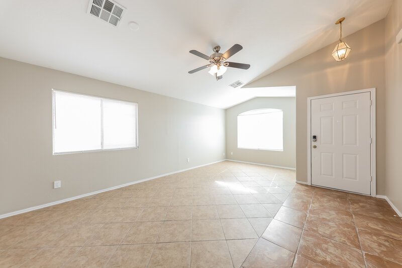 1,895/Mo, 10618 W Pima St Tolleson, AZ 85353 Living Room View 2