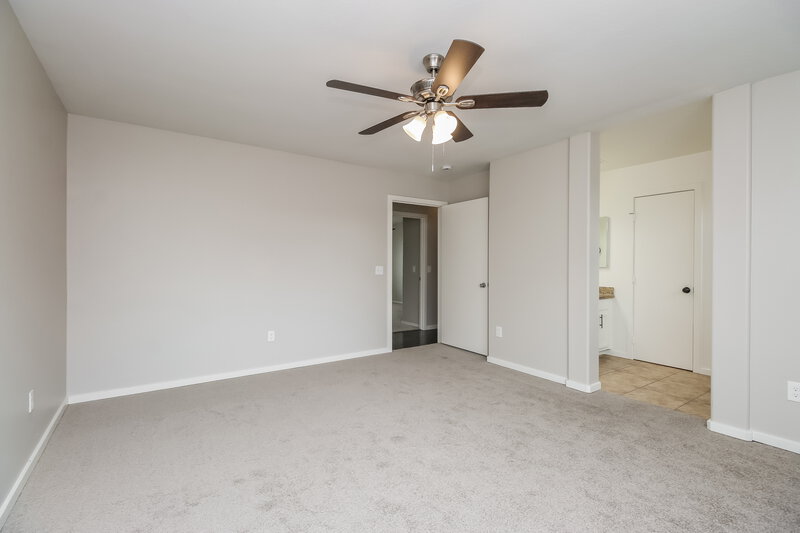 2,175/Mo, 3905 W Irwin Ave Phoenix, AZ 85041 Main Bedroom View