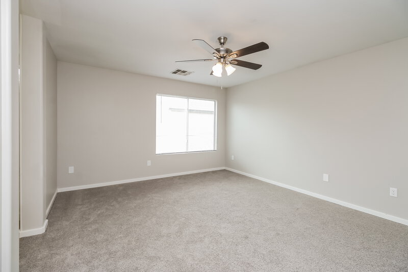 2,175/Mo, 3905 W Irwin Ave Phoenix, AZ 85041 Main Bedroom View 2
