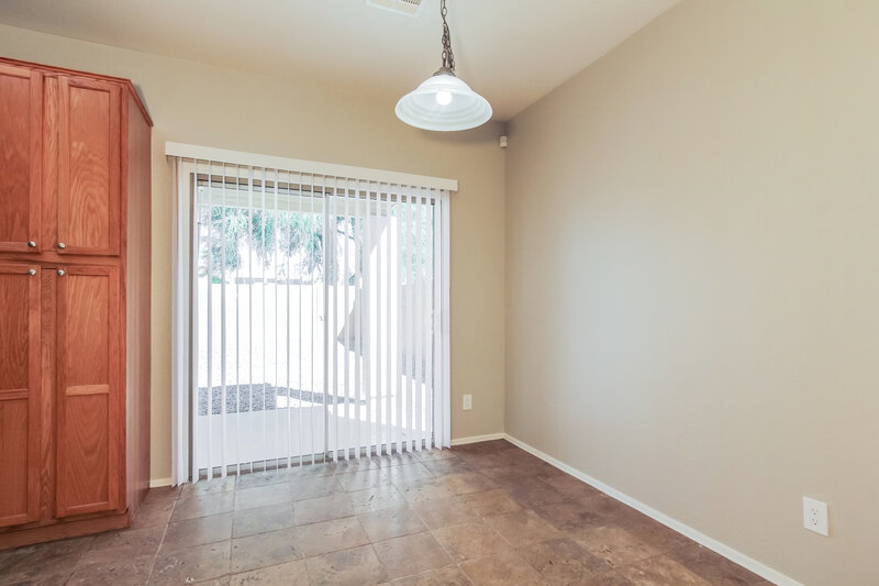 1,650/Mo, 15244 W Shaw Butte Dr Surprise, AZ 85379 Dining Room View