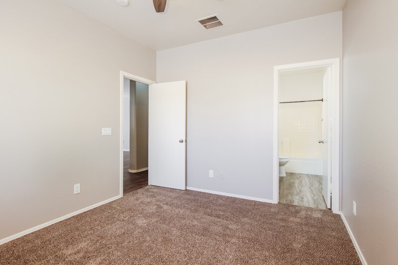 1,650/Mo, 15244 W Shaw Butte Dr Surprise, AZ 85379 Main Bedroom View 2