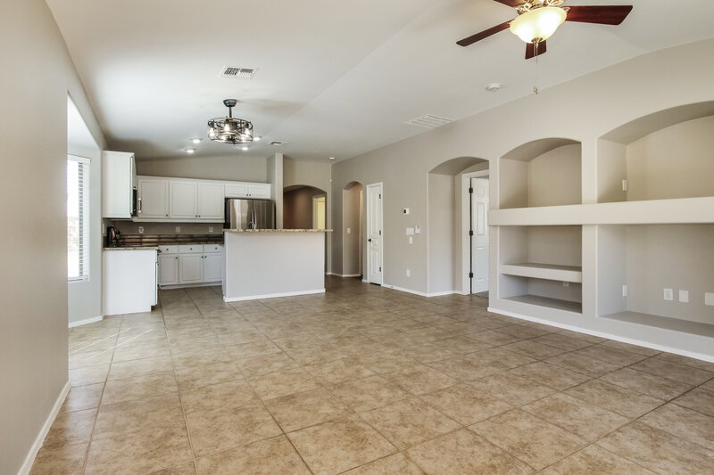 1,945/Mo, 5027 W Melody Ln Laveen, AZ 85339 Living Room View 3