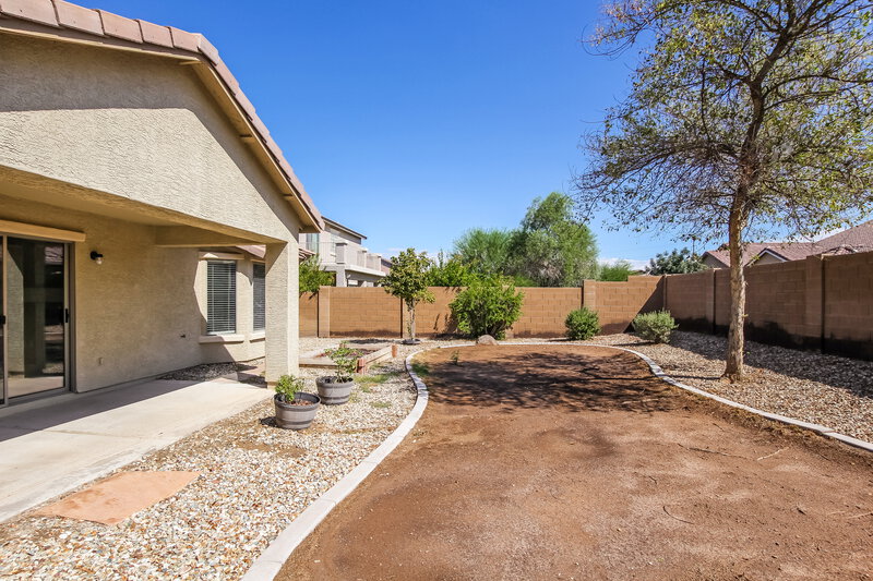 1,945/Mo, 5027 W Melody Ln Laveen, AZ 85339 Rear View