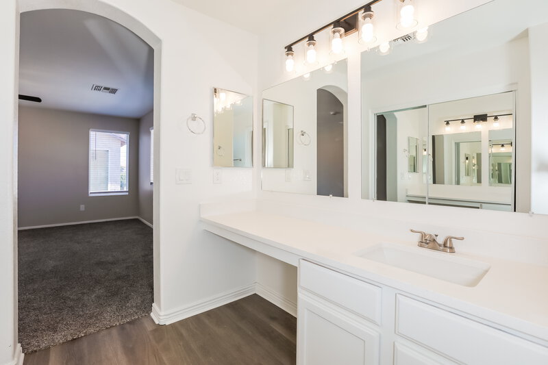 1,770/Mo, 1130 E Coppola St San Tan Valley, AZ 85140 Main Bathroom View 2