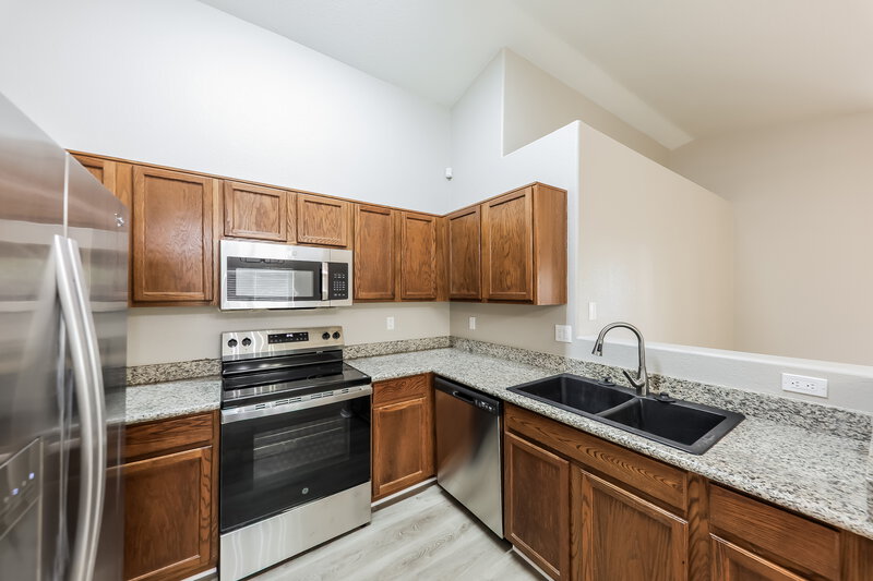 2,060/Mo, 427 N Payton Mesa, AZ 85207 Kitchen View 2