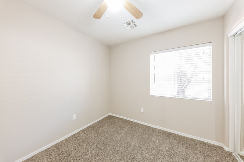 2,060/Mo, 427 N Payton Mesa, AZ 85207 Bedroom View 2