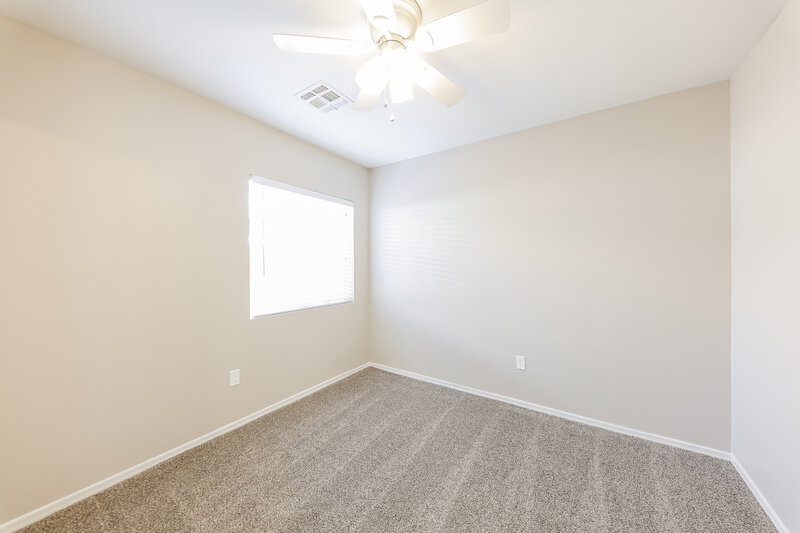 2,060/Mo, 427 N Payton Mesa, AZ 85207 Bedroom View 3