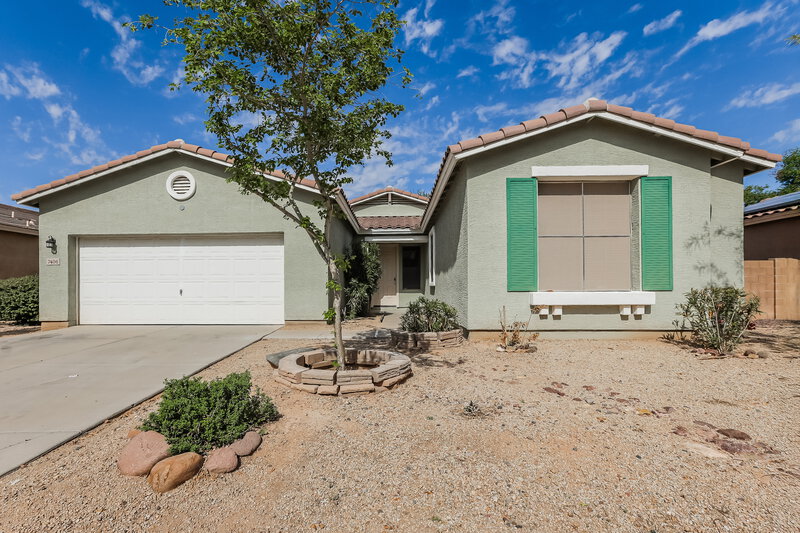 2,185/Mo, 7406 W Superior Ave Phoenix, AZ 85043 External View