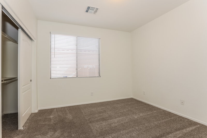 2,185/Mo, 7406 W Superior Ave Phoenix, AZ 85043 Bedroom View