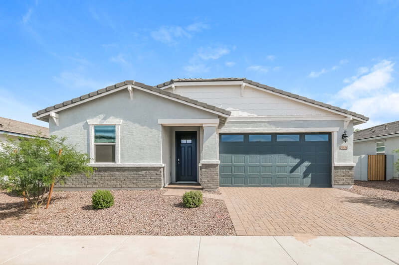 2,250/Mo, 24426 W Grenadine Rd Buckeye, AZ 85326 External View