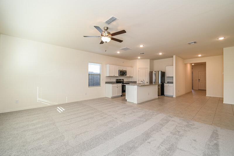 1,720/Mo, 4349 E Kolin Ln San Tan Valley, AZ 85143 Living Room View 3