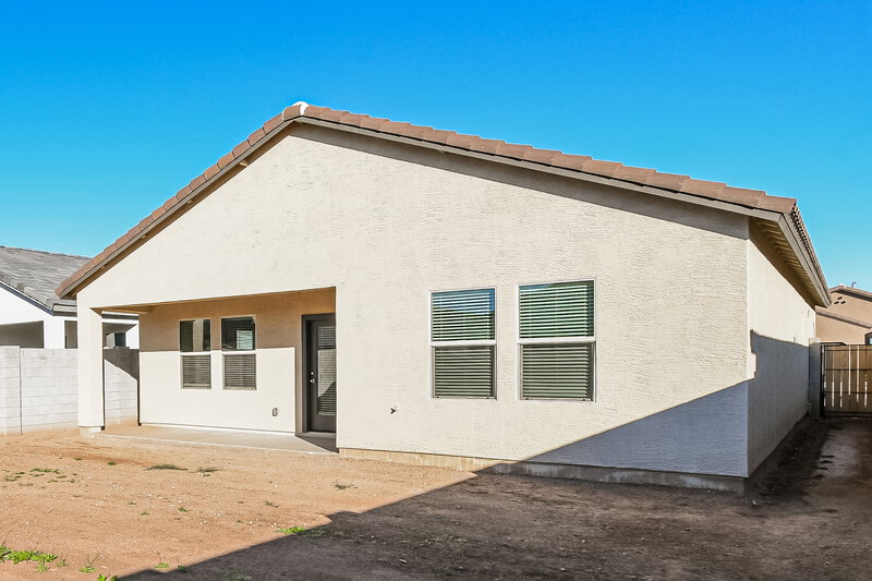 1,720/Mo, 4349 E Kolin Ln San Tan Valley, AZ 85143 Rear View