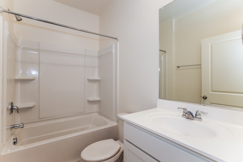 1,945/Mo, 3974 E Terrace Ct San Tan Valley, AZ 85143 Bathroom View 2