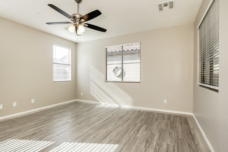 1,875/Mo, 943 E Agua Fria Ln Avondale, AZ 85323 Living Room View