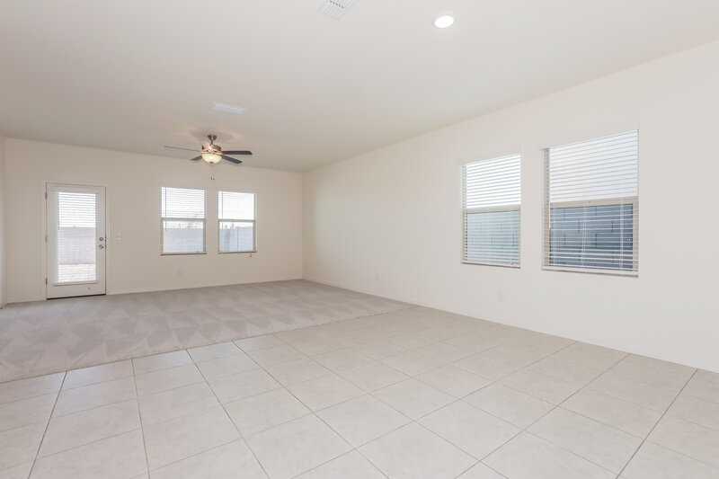 1,905/Mo, 32485 N Newby Dr San Tan Valley, AZ 85143 Dining Room View