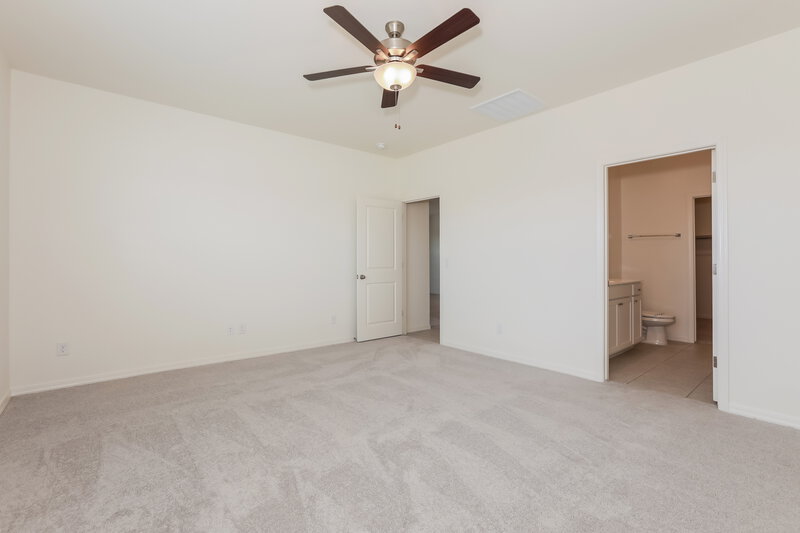 1,905/Mo, 32485 N Newby Dr San Tan Valley, AZ 85143 Main Bedroom View 2