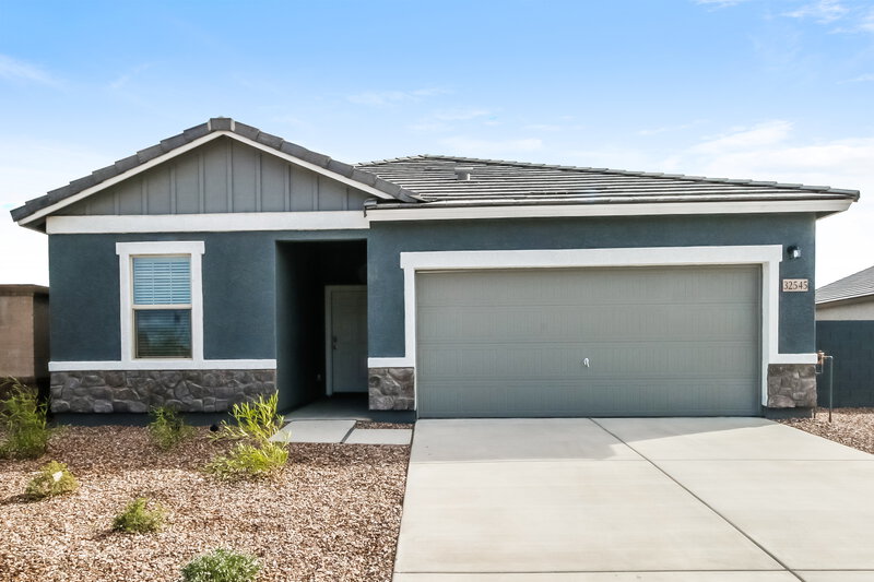 2,135/Mo, 32545 N Newby Dr San Tan Valley, AZ 85143 External View