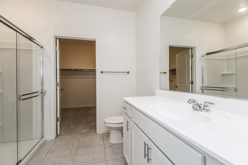 2,135/Mo, 32545 N Newby Dr San Tan Valley, AZ 85143 Main Bathroom View
