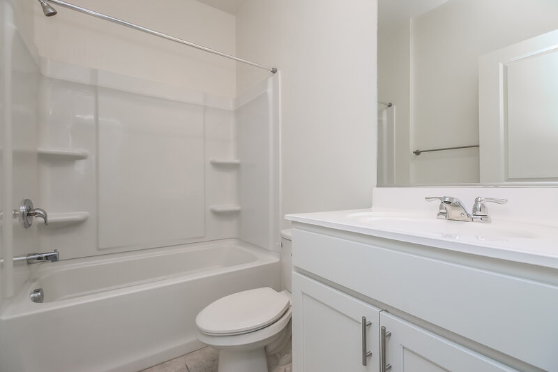 2,135/Mo, 32545 N Newby Dr San Tan Valley, AZ 85143 Bathroom View