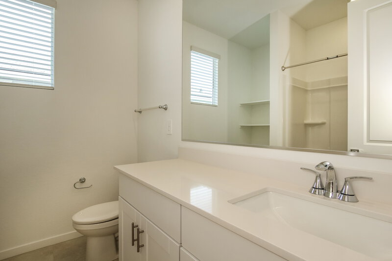 2,405/Mo, 24466 W Grove St Buckeye, AZ 85326 Main Bathroom View