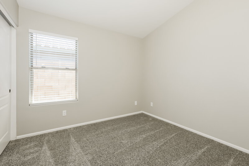 1,915/Mo, 515 W Love Rd San Tan Valley, AZ 85143 Bedroom View