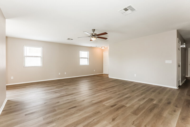 1,870/Mo, 30559 N Nightingale Rd San Tan Valley, AZ 85143 Living Room View 3