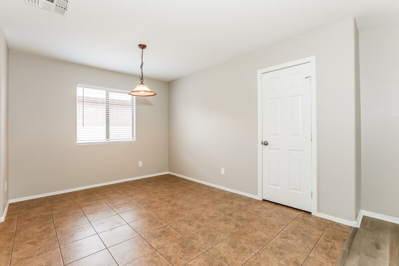 1,870/Mo, 30559 N Nightingale Rd San Tan Valley, AZ 85143 Dining Room View